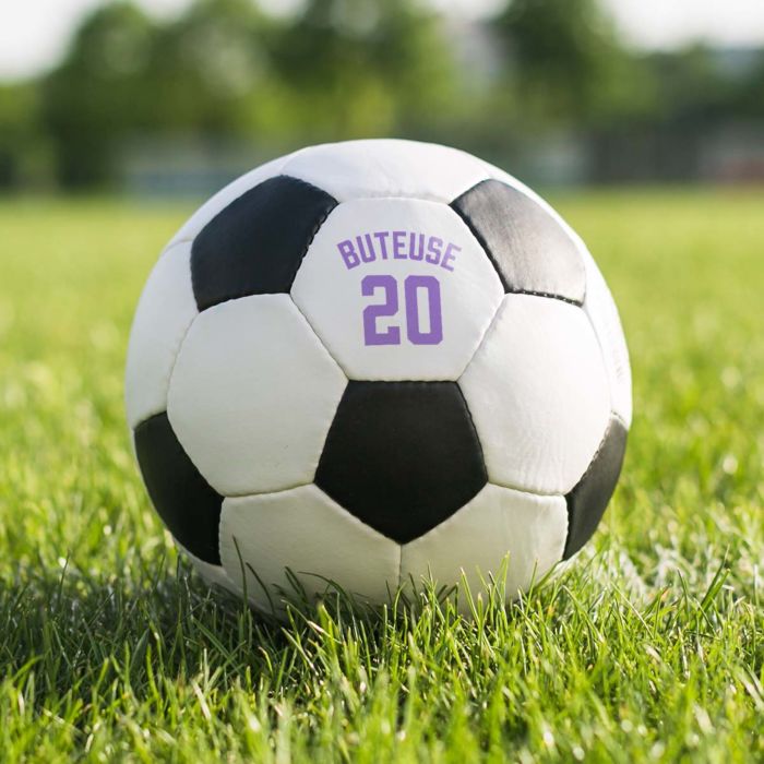 Ballon de football personnalisé avec texte et numéro